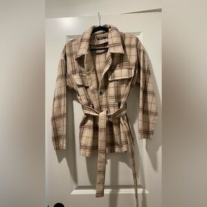 Boohoo Petite Tan Plaid Utility Jacket